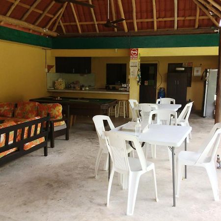 Amigos Hostel 코수멜 외부 사진
